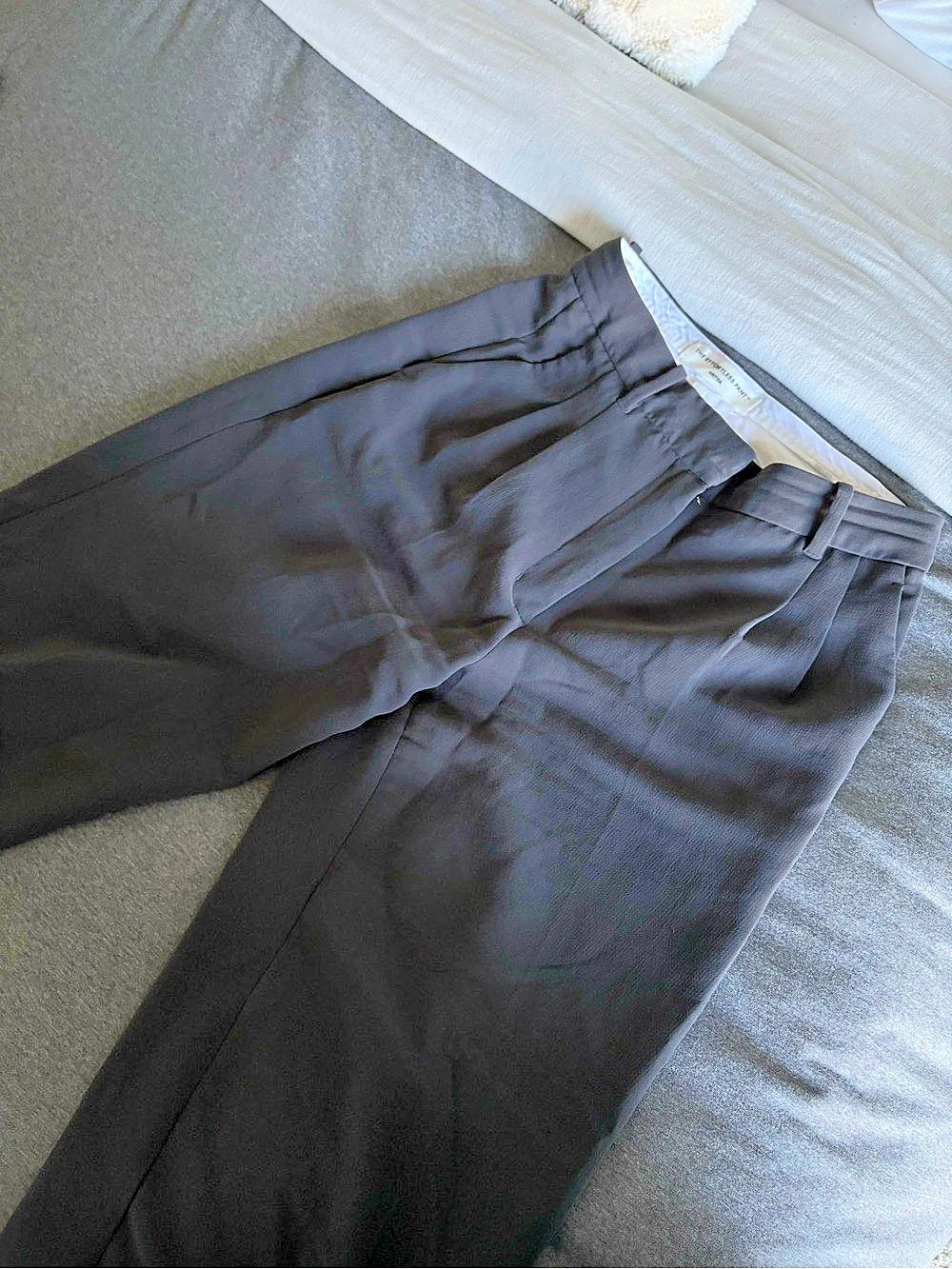 Aritzia Effortless Pant